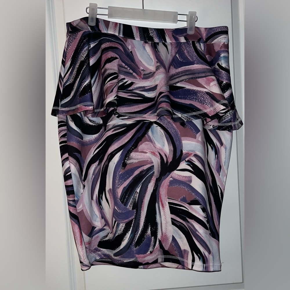 Fashion to Figure Black and Pink Graphic Pencil Skirt